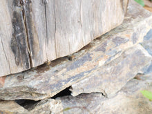 画像をギャラリービューアに読み込む, 【 メール便 】諸塚村産日本ミツバチの蜜蝋(未精製) 100g